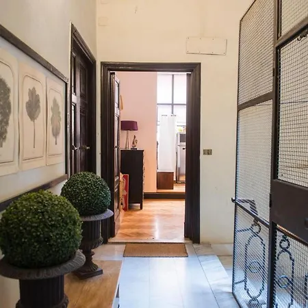 Vittorio Apartment Rome-3